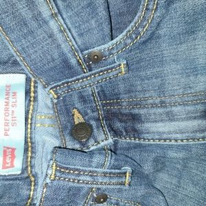 2 pair of Levi's jeans size 12 gently used. no holes perfect condition
